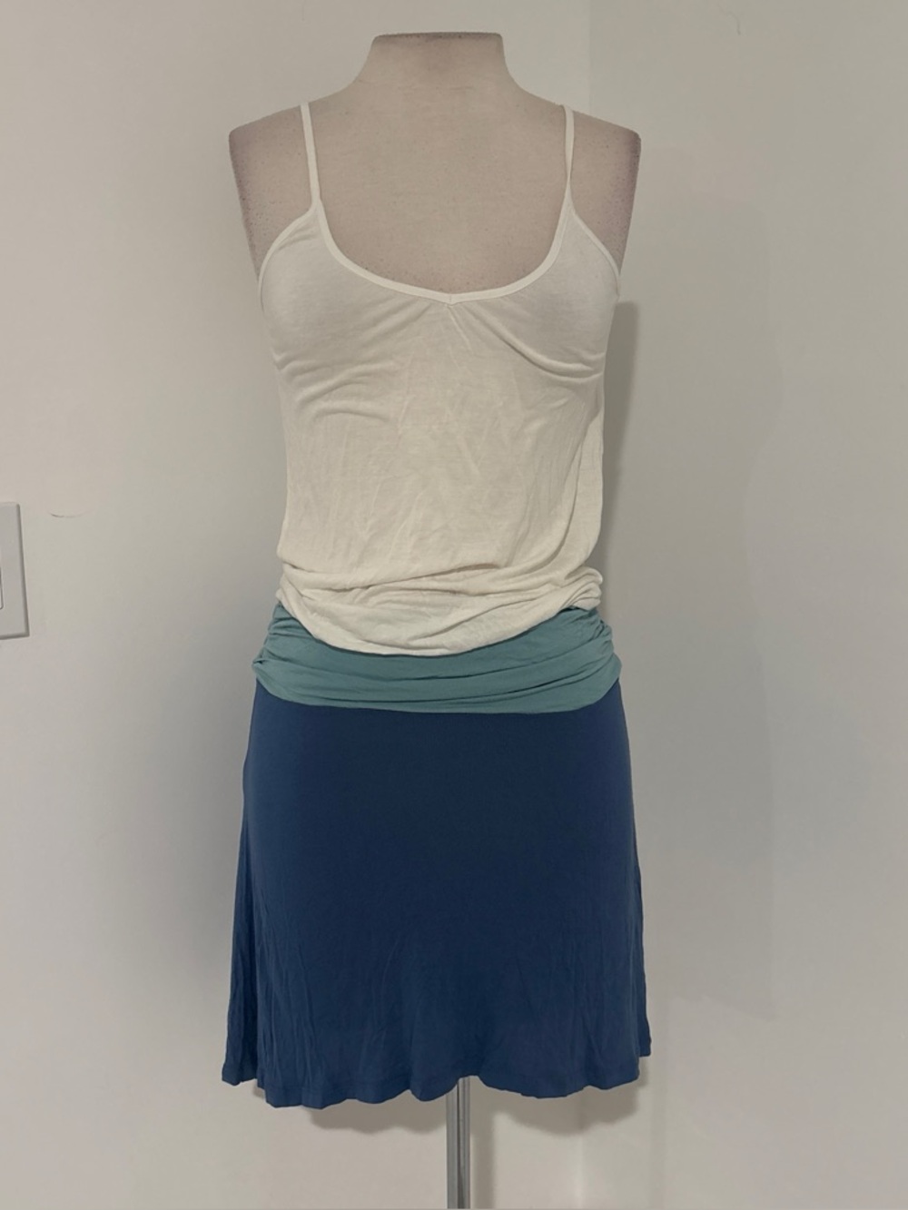 Women’s Navy Blue Skater dress with Teal and a white top size 2 #226